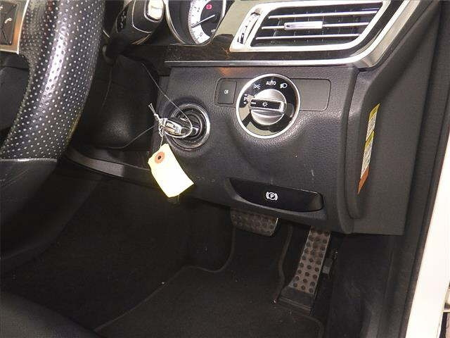 MERCEDES BENZ E CLASS 2014