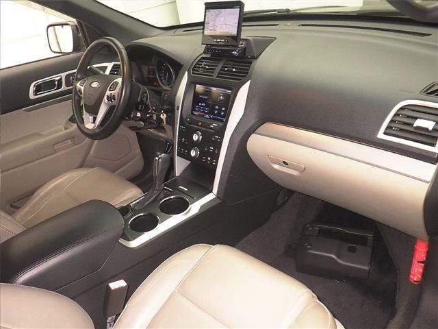 FORD EXPLORER 2012