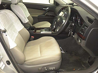 TOYOTA MARK X 2011
