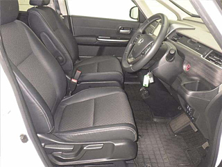 HONDA FREED 2022