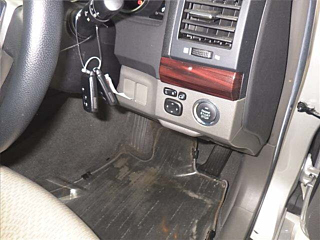 TOYOTA MARK X 2011