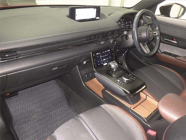 MAZDA MX-30 2023