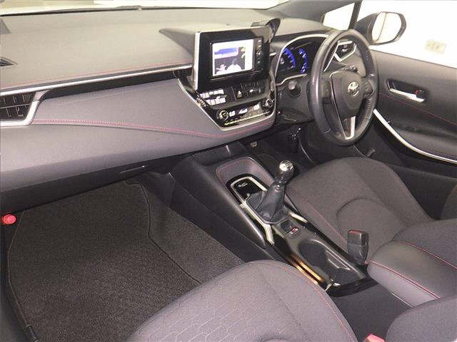 TOYOTA COROLLA SPORT 2018