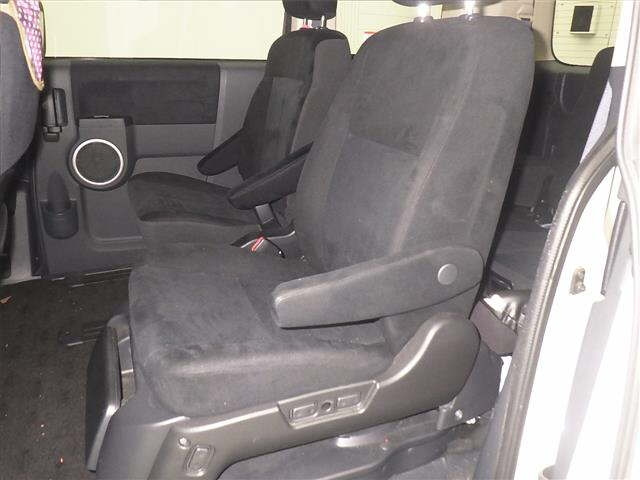 MITSUBISHI DELICA D5 2008