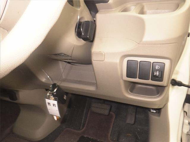 HONDA LIFE 2010