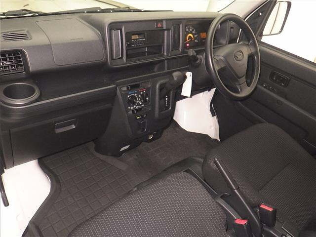 DAIHATSU HIJET VAN 2019
