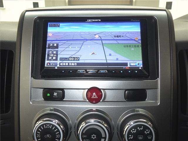 MITSUBISHI DELICA D5 2013