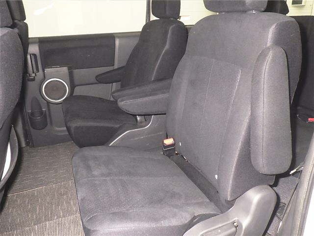 MITSUBISHI DELICA D5 2015