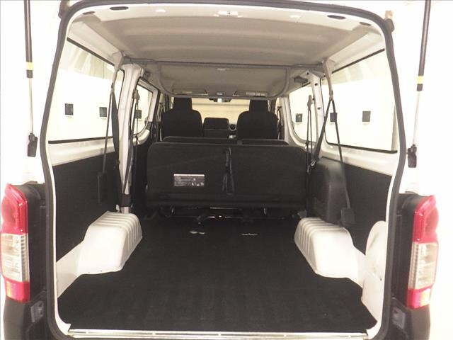 NISSAN CARAVAN VAN 2023