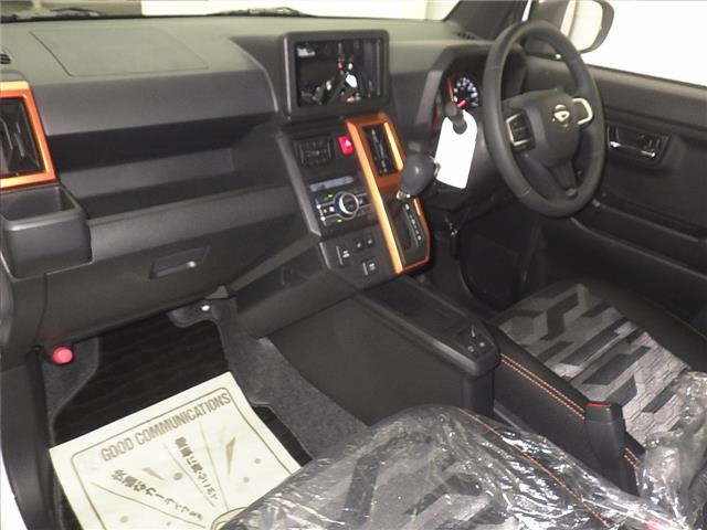 DAIHATSU TAFT 2024