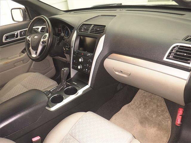 FORD EXPLORER 2012
