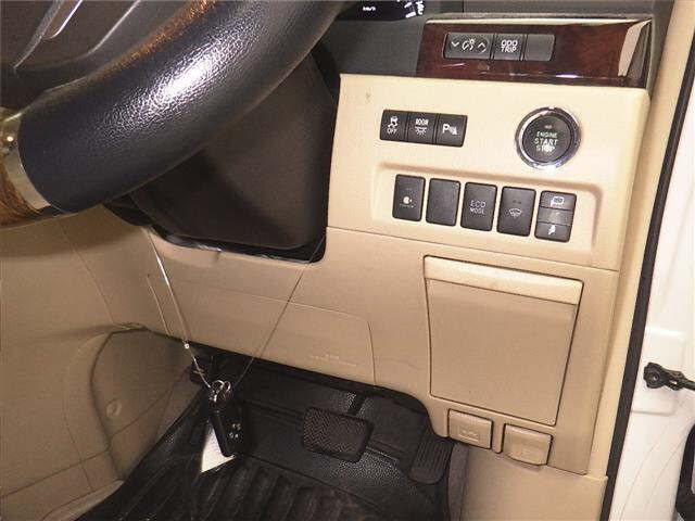 TOYOTA ALPHARD 2013