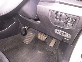 TOYOTA PRIUS 2015