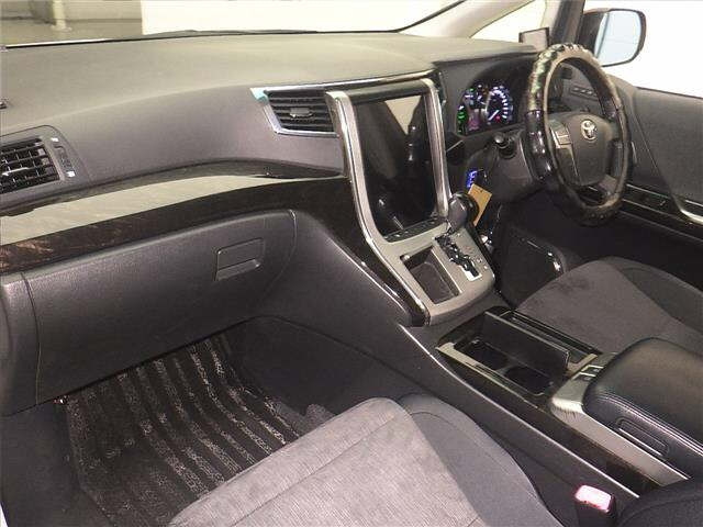 TOYOTA VELLFIRE 2012