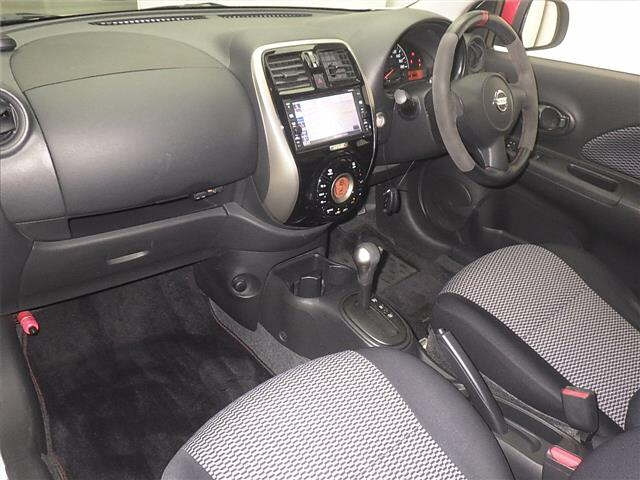 NISSAN MARCH 2017