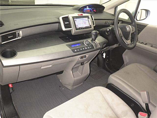 HONDA FREED 2014