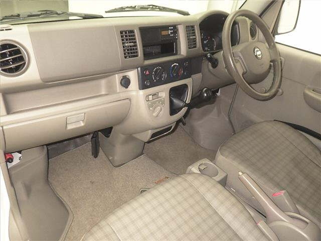 NISSAN CLIPPER VAN 2015