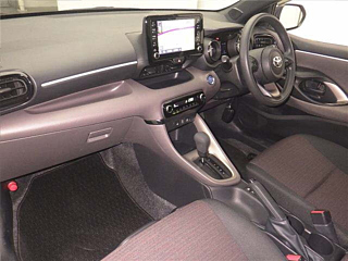TOYOTA YARIS 2020