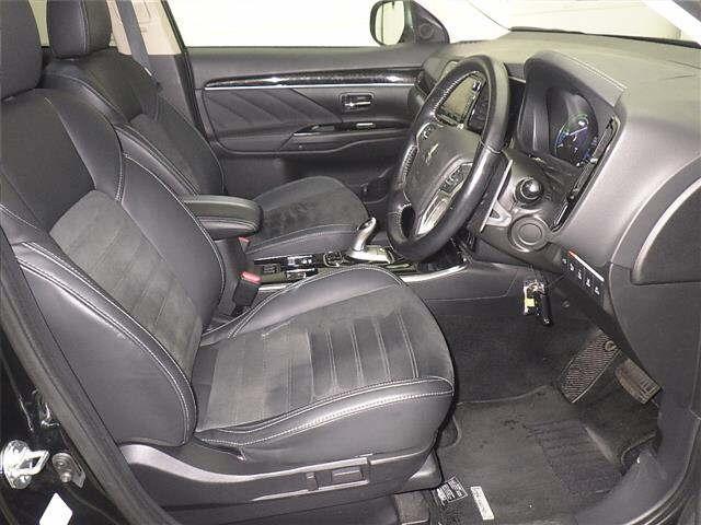 MITSUBISHI OUTLANDER PHEV 2018