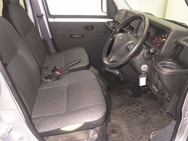 DAIHATSU HIJET VAN 2020