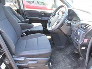 TOYOTA VOXY 2016