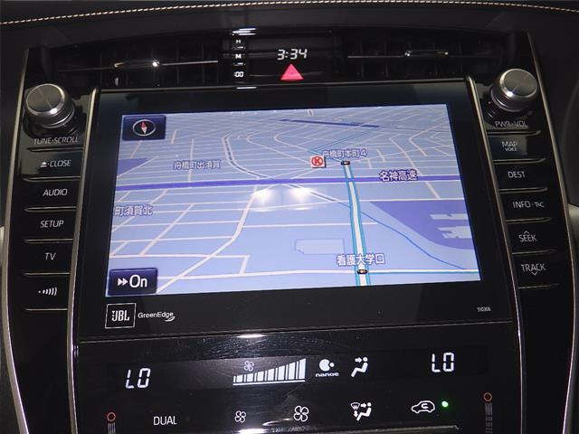 TOYOTA HARRIER 2017