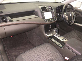TOYOTA CROWN 2011