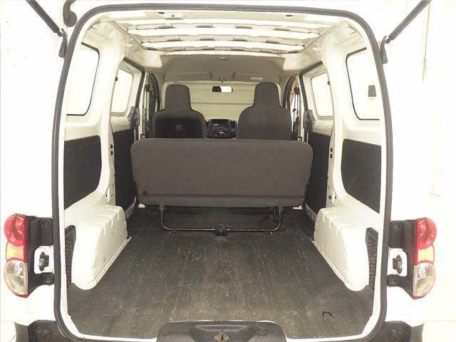 NISSAN NV200 2015