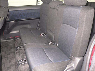 TOYOTA ISIS 2014