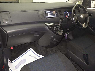 TOYOTA ISIS 2014