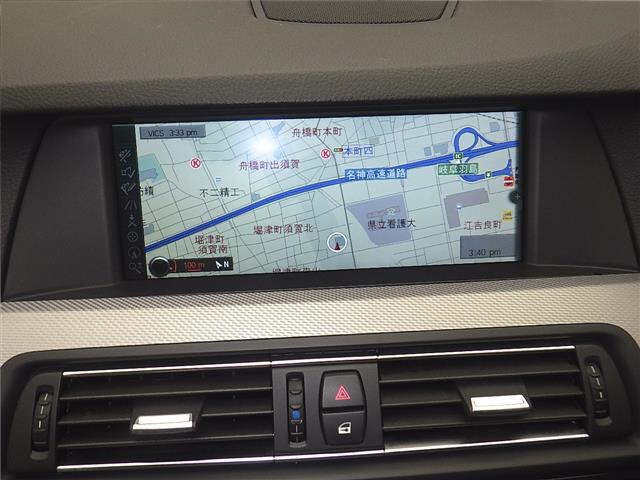 BMW 5 SERIES 2012