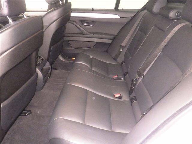 BMW 5 SERIES 2012
