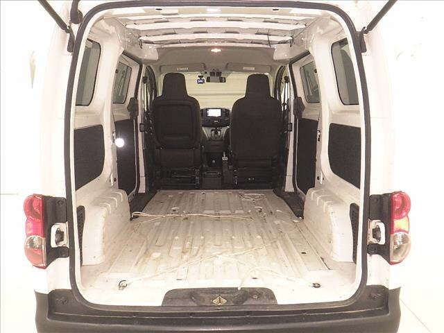 NISSAN NV200 2020
