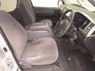 TOYOTA HIACE 2008
