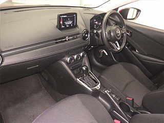 MAZDA DEMIO 2017