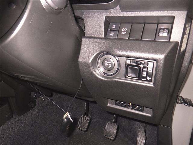 SUZUKI JIMNY SIERRA 2023