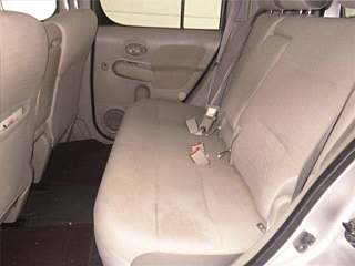 NISSAN CUBE 2010