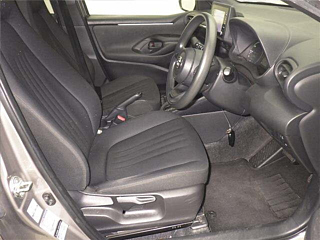 TOYOTA YARIS 2021