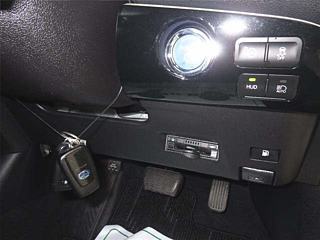 TOYOTA PRIUS 2020