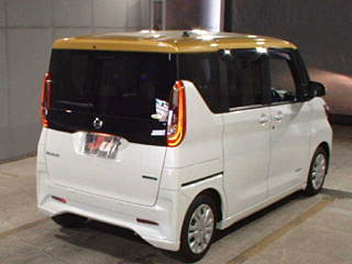 NISSAN ROOX 2022
