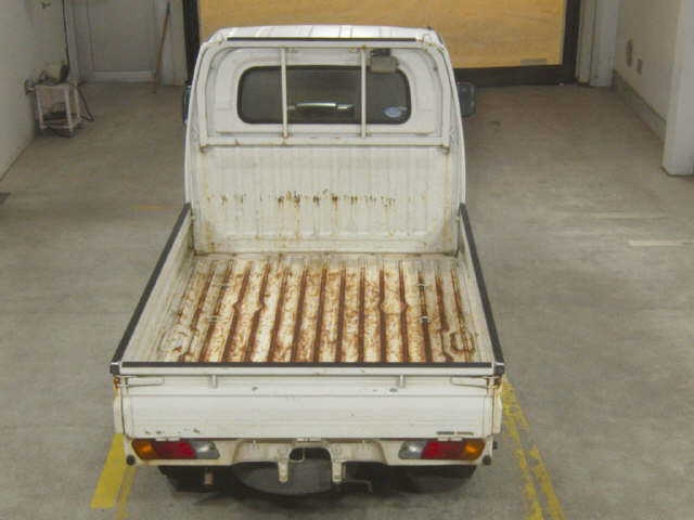 NISSAN CLIPPER TRUCK 2013