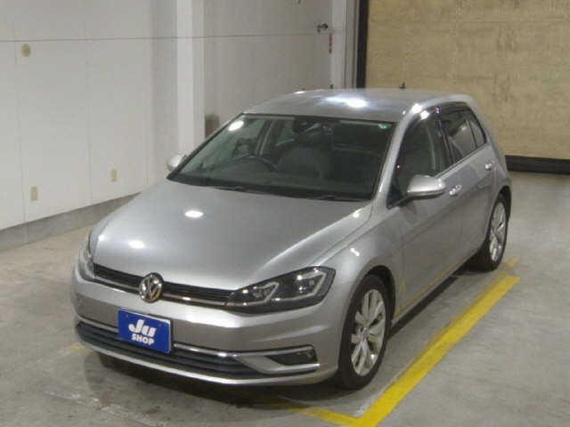 VOLKSWAGEN GOLF 2017