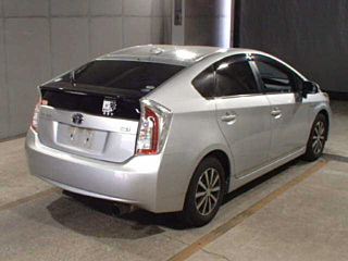 TOYOTA PRIUS 2012