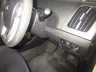 TOYOTA PRIUS 2012