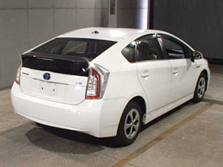 TOYOTA PRIUS 2012