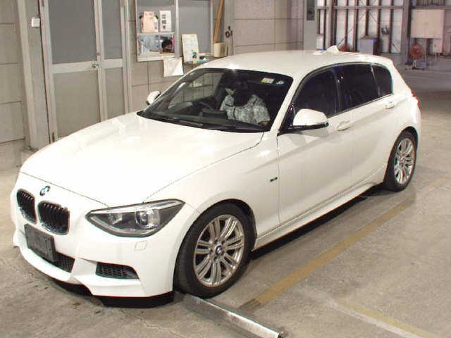 BMW 1 SERIES 2012