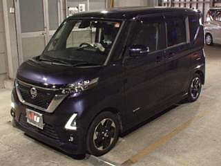 NISSAN ROOX 2021