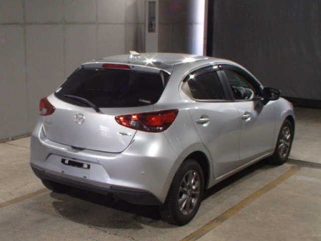 MAZDA MAZDA2 2020