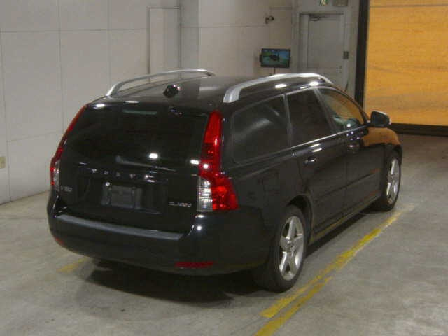 VOLVO V50 2012