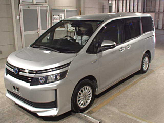 TOYOTA VOXY 2016